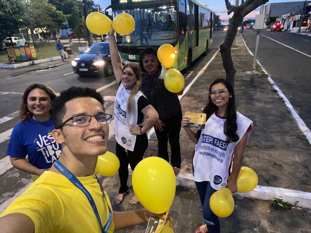 Paz no Trânsito: Estudantes de Direito e Psicologia promovem conscientização e multa moral em ação conjunta das faculdades FATEPI/FAESPI