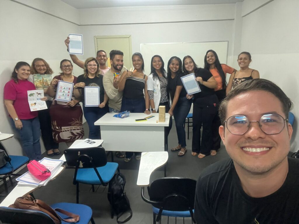 Desenvolvendo o Pensamento Criativo: Aula de Jogos no Curso de Psicologia na Fatepi Faespi