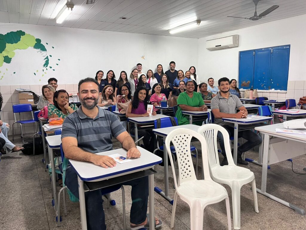 Alunos de Fonoaudiologia realizam palestra na Escola Municipal Murilo Braga